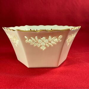 LENOX 9” Hexagonal Shelburne Bowl